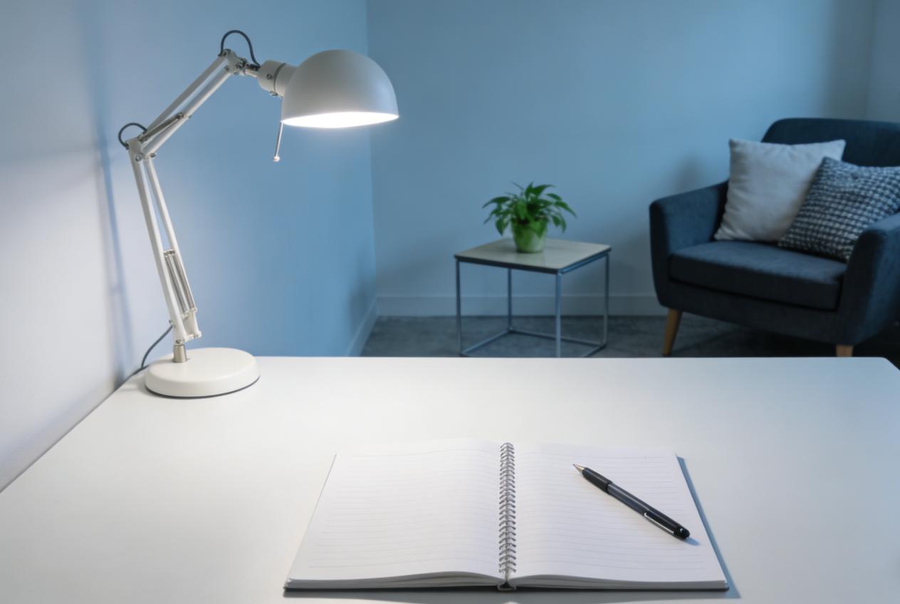 高考备考空间改造方案_高考备考_桌面极简法则与学习效率